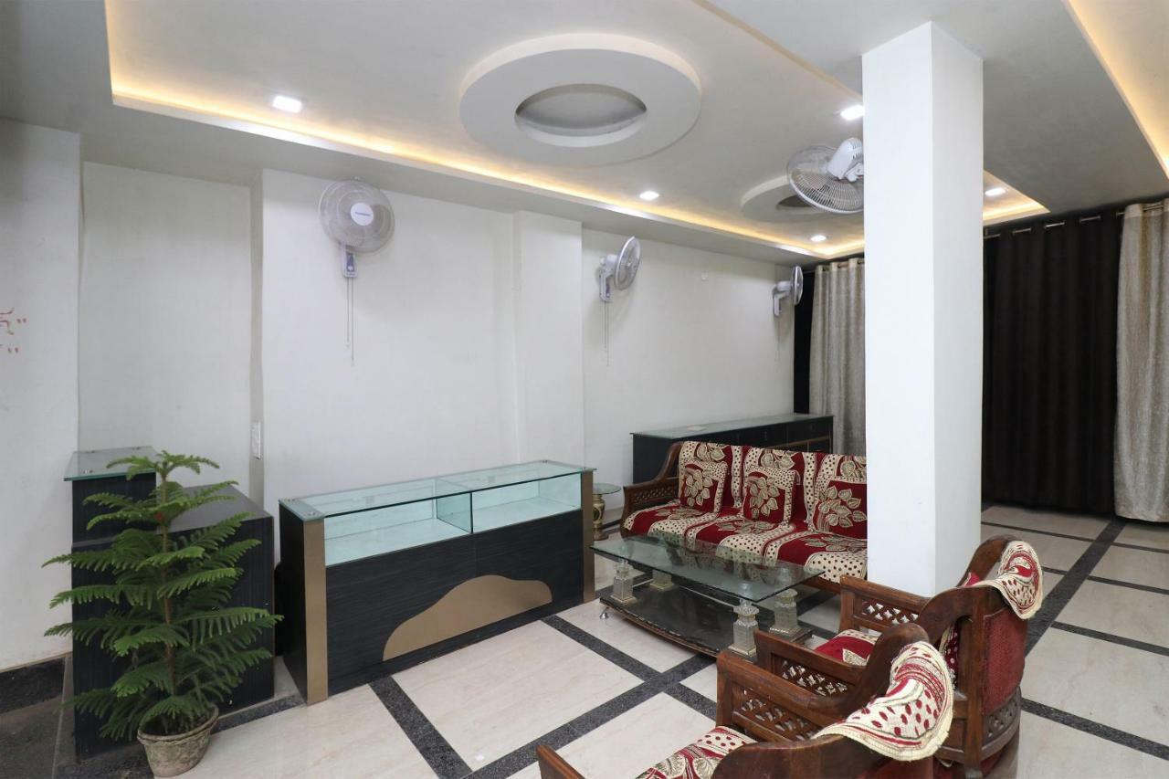 Oyo 30698 Hari Om Guest House Jādabpur Εξωτερικό φωτογραφία